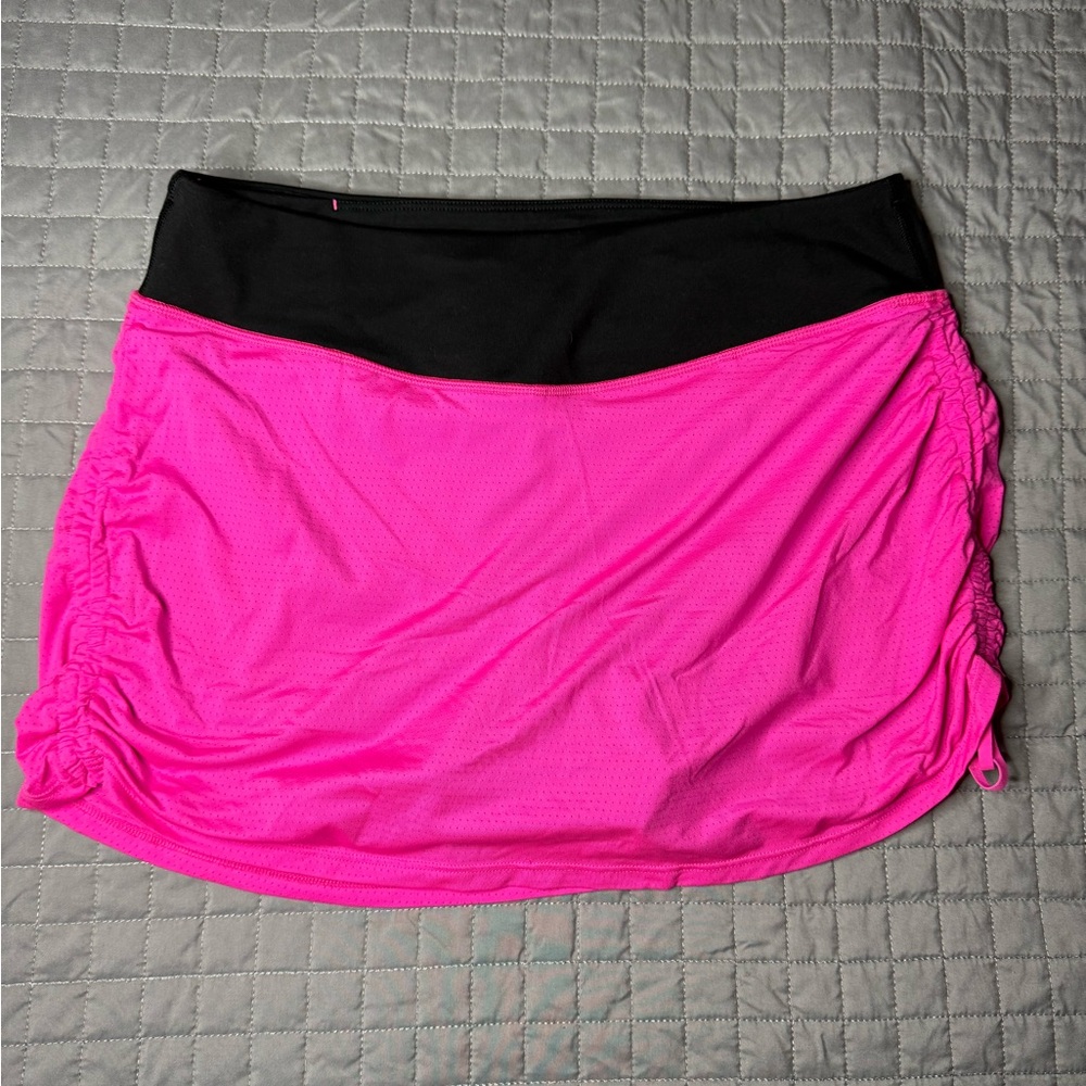 Victoria's Secret Black and Pink Athletic Skirt